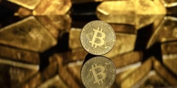 Стоимость биткоина упала из-за опасений затяжного конфликта на Ближнем Востоке