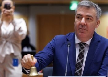 Дания призвала граждан отказаться от личных авто, чтобы сэкономить топливо