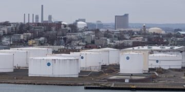 США начали экстренное высвобождение нефти из стратегического резерва. Первый транш – 86 млн баррелей