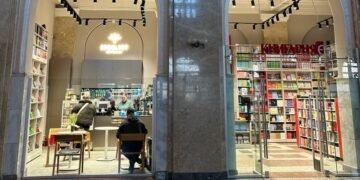 На вокзале Одесса-Главная появились кафе Idealist и Книгарня Є – фото, видео