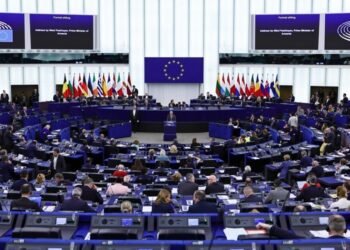 Европарламент разблокирует ратификацию торговой сделки с США