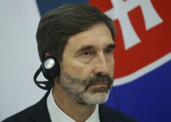 Словакия хочет «на месте» проверить нефтепровод «Дружба»