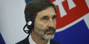 Словакия хочет «на месте» проверить нефтепровод «Дружба»