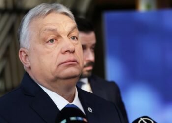 Орбан заявил, что будет блокировать €90 млрд для Украины, пока не получит нефть РФ по «Дружбе»