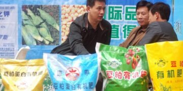 Китай ограничил экспорт топлива и удобрений из-за войны в Иране