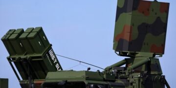 Германия на полгода упростила экспорт вооружений в Украину