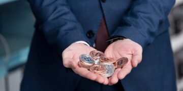 «Не можем прятать голову в песок». Гетманцев анонсировал на апрель закон о криптовалюте