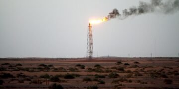 Саудовская Аравия может повысить цену нефти на $40 за баррель. Это абсолютный рекорд