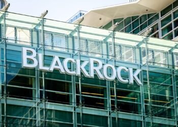 CEO BlackRock заявив про кризу доступу до інвестицій та новий етап токенізації