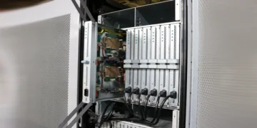 Дата-центры США будут «выпивать» ежедневно столько же воды, сколько потребляет весь Нью-Йорк, уже к 2030 году