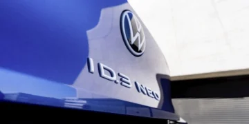 Розетка на колесах: Volkswagen показала ID.3 Neo с новыми функциями и увеличила запас хода ID.4 и ID.5