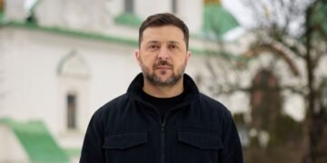 Зеленский о визите венгерской «делегации»: неизвестно, что они здесь делают