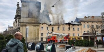 ЮНЕСКО осмотрит место удара во Львове, Украина требует сильной реакции