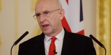 Британия поможет союзникам на Ближнем Востоке закрыть небо от атак Ирана