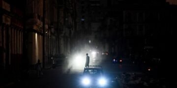 Куба второй раз за неделю объявила о масштабном блэкауте: более 10 млн человек без света