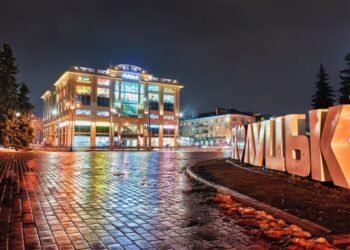 Луцк в шаге от безвластия? Мэр города и секретарь совета синхронно подали в отставку