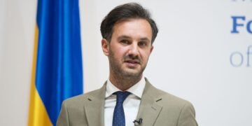 Кредит несмотря на «Дружбу»: Украина надеется, что ЕС найдет механизмы обойти Орбана