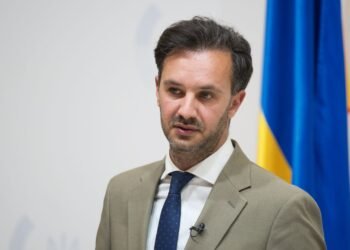 «Туристы, а не делегация»: в МИД отреагировали на приезд венгров в Украину