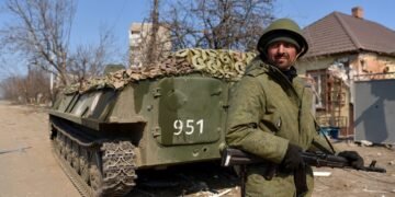 Россияне рвутся к центру Гришино, атакуя с двух направлений (карта)