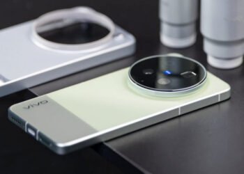 Vivo X300 Ultra от $1012 получил 200 МП зум, профессиональное видео и телеконвертер