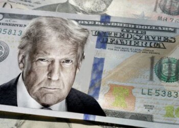 Даже свои против: американцы отвергли идею Трампа «увековечиться» на долларах
