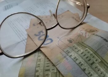 Украинцев предупредили, что тариф на электроэнергию могут повысить на 20%