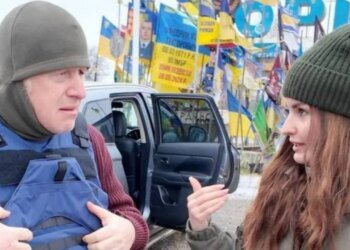 Истерика в МИД РФ: Захарова начала обзывать Джонсона за поездку к украинским бойцам