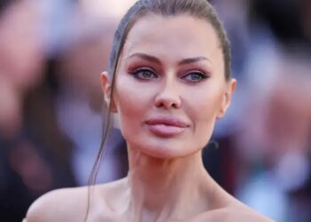 «Вас боятся, вы многого не знаете», — блогерша-миллионщица предупредила Путина о реальных рисках для его власти. ВИДЕО