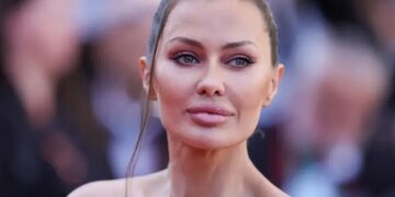 «Вас боятся, вы многого не знаете», — блогерша-миллионщица предупредила Путина о реальных рисках для его власти. ВИДЕО