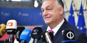 Нефтяной шантаж или сделка года: Орбан поставил Украине и Брюсселю жесткое условие