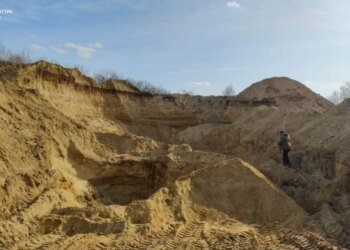 В Одесской области раскрыли незаконную добычу песка