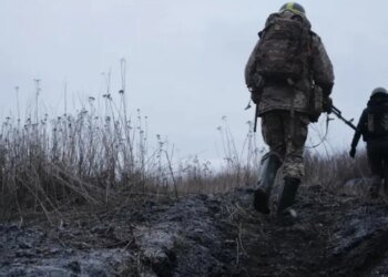 Ничего живого не остается: украинский офицер описал жуткую реальность современной передовой
