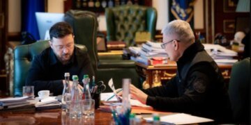 Зеленский озвучил катастрофические потери РФ и новый наступательный план Кремля