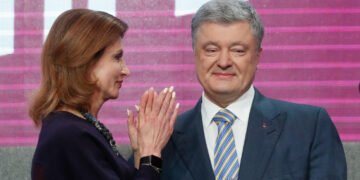 Супруги Порошенко поделили имущество на 17 млрд грн