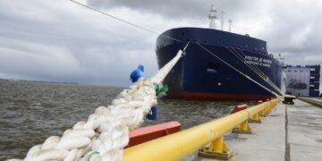 Россия ищет покупателей на свой подсанкционный газ: предлагает скидку 40% покупателям в Азии