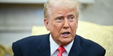 Иран запросил у США прекращение огня, — Трамп