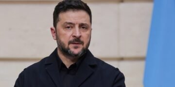 Зеленский раскритиковал компании, которые хотят продавать оружие без координации с Украиной