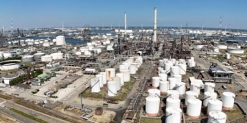 The Guardian: Нефтяные компании получают сверхприбыли из-за войны с Ираном – $30 млн в час