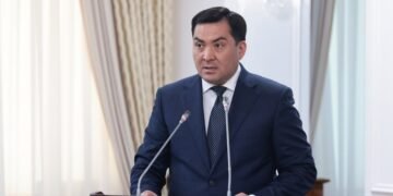 «Связано с ударами». Казахстан подтвердил приостановку транзита нефти в Германию