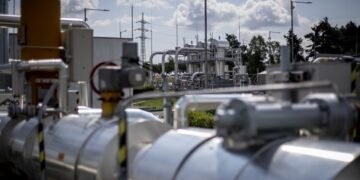 ЕС не сможет заполнить хранилища газа на 90% до зимы – отчет ACER