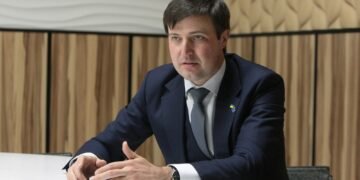 5 миллиардов евро помощи ЕС, влияние рапсовых пошлин, украденное зерно. Интервью с Тарасом Высоцким