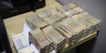 В Украине разоблачили масштабный конвертационный центр на 18 млрд грн