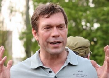 Здания, земельные участки и прицеп. ВАКС конфисковал активы Царева