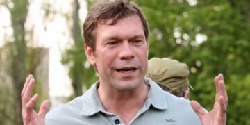 Здания, земельные участки и прицеп. ВАКС конфисковал активы Царева