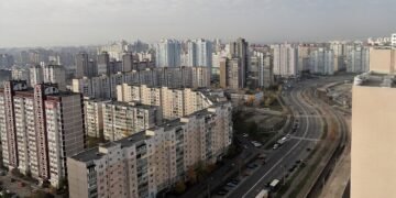 В Киеве за 516 млн грн отремонтируют полулицы на Троещине