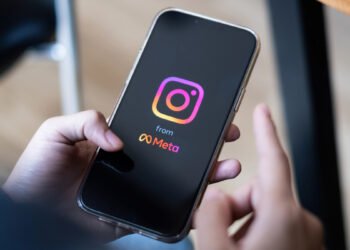 Meta грозит штраф от Евросоюза из-за допуска детей в Instagram и Facebook
