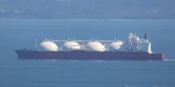 Reuters: РФ добавила к своему флоту четыре LNG-танкера