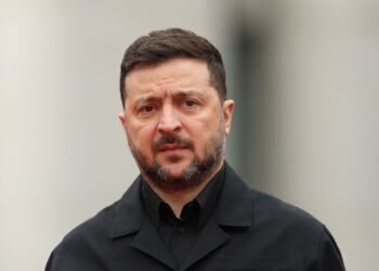 «Не заслуживает никакого смягчения санкций»: Зеленский отреагировал на ночную атаку РФ