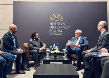 Сибига: пора снимать не только Ормузскую блокаду, но и «Орбановскую»