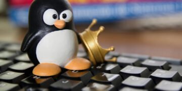 «Более 3,3 млн загрузок»: только что обновился Linux-альтернативный вариант Windows 11